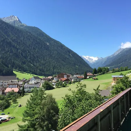 Penzion Terra Neustift im Stubaital